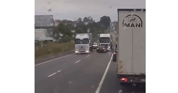 Tip je bezobrazno pretjecao kolonu, a onda mu je vozač kamiona održao lekciju koju neće zaboraviti