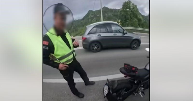 Snimka crnogorskog policajca nasmijala je Fejs, morate vidjeti kako strancu objašnjava prekršaj