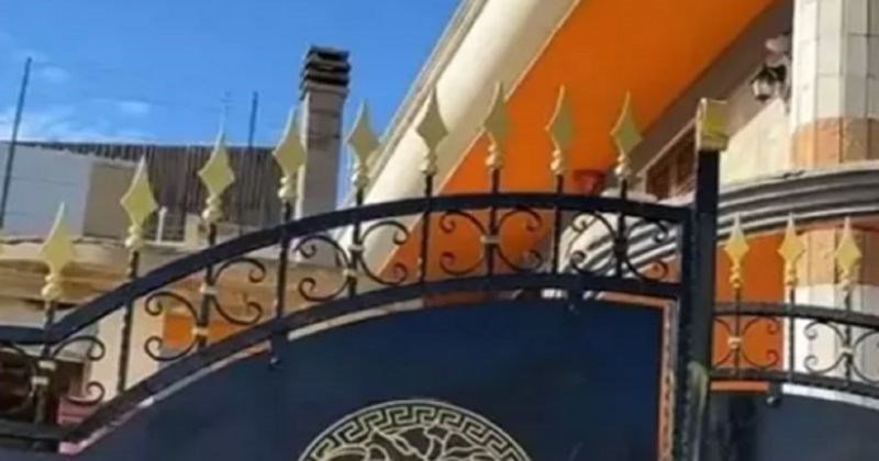 Dvorišna ograda fotkana negdje u susjedstvu postala je hit u regiji, odmah ćete vidjeti zašto