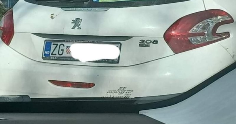 Neobičan natpis na automobilu ovog Zagrepčanina nasmijao je regiju, morate vidjeti
