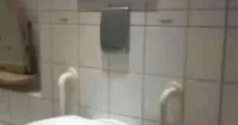 Vlasnik kafića oduševio je regiju genijalnim detaljem u zahodu, apsolutni je hit