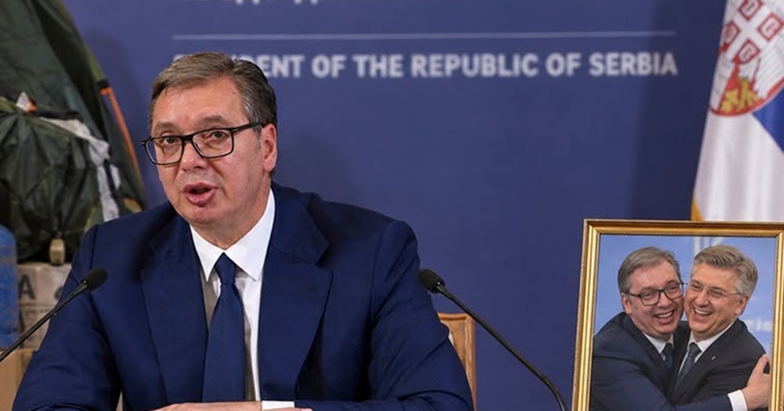 Fora o Plenkoviću i Vučiću masovno se šera regijom, istovremeno je za plakati od smijeha i tuge