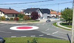 Snimka s kružnog toka u Koprivnici danas je hit u zemlji, odmah ćete vidjeti zašto