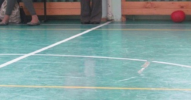 Mama je došla na utakmicu, zbog rekvizita i urnebesne slučajnosti sada je hit na mrežama