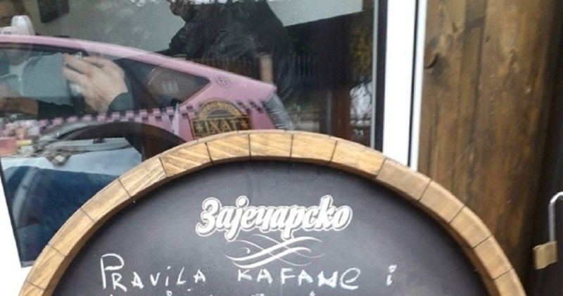 Kafić iz susjedstva napisao je na ploču pravila ponašanja, odmah ćete vidjeti zašto su hit