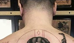 Brutalno neukusan izbor tetovaže ovog tipa nasmijao je tisuće na Fejsu, morate vidjeti