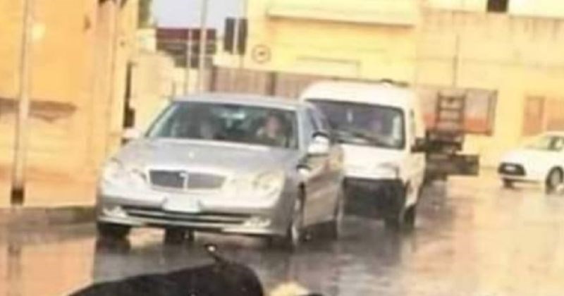 Tip je na ulici primijetio prizor koji ga je podsjetio na našu trenutnu političku situaciju, hit je