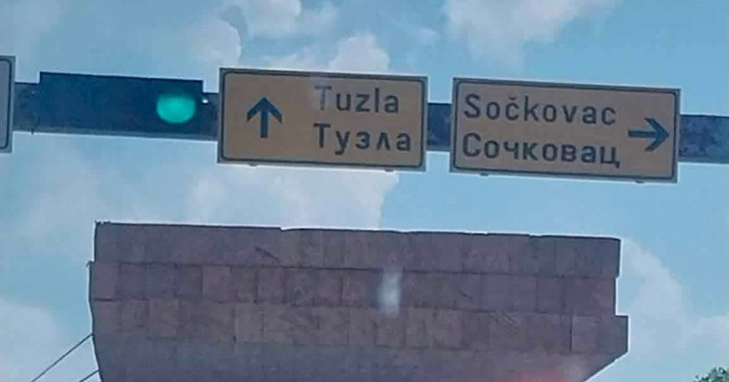 Natpis na autu majstora iz BIH nasmijao je tisuće na mrežama, odmah ćete vidjeti zašto