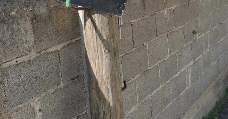 Tip iz Dalmacije htio upozoriti vozače na slijepu ulicu, nije to baš najbolje napravio. Znak je hit