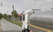 Bizaran prizor iz Rumunjske- Googleova kamera uhvatila je tipa u "akciji" i sada je hit na Fejsu
