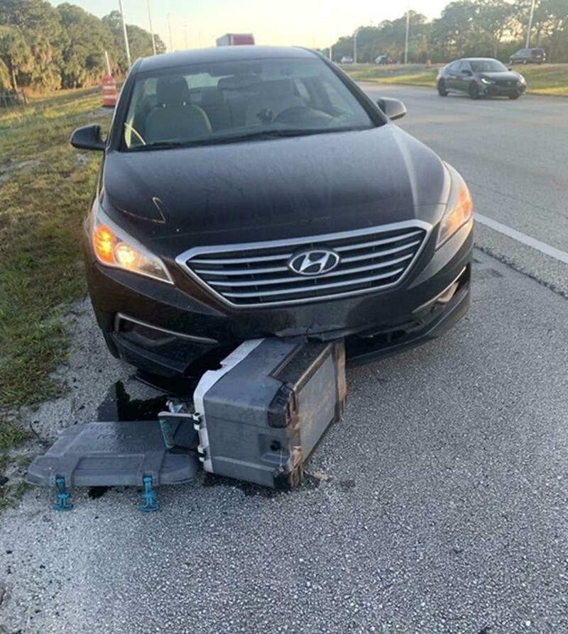 Ako je netko izgubio hladnjak na autocesti, našao sam im ga!