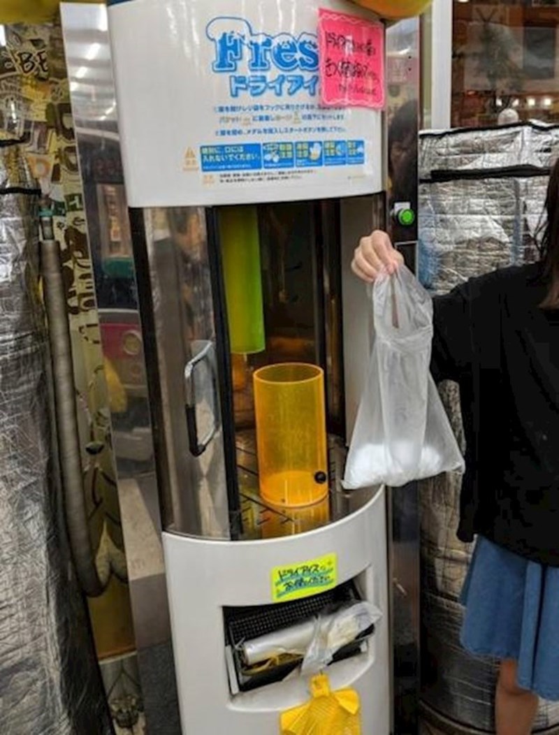 Besplatan led u supermarketu kojeg možete staviti u vašu vrećicu sa zamrznutim stvarima da vam se ne otope na putu do kuće