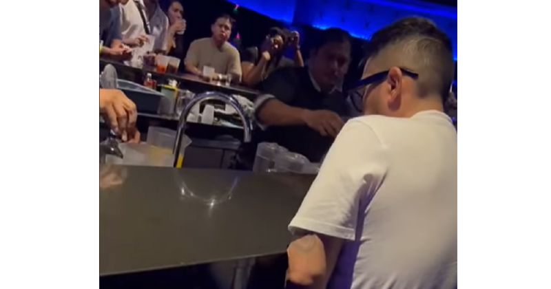 Tip je mokrio za šankom u klubu, karma ga stigla momentalno i na najbolji mogući način