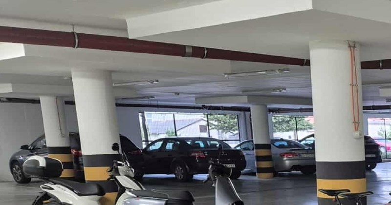 U garaži jedne zadarske zgrade stanar je parkirao urnebesno "vozilo", morate vidjeti ovaj hit