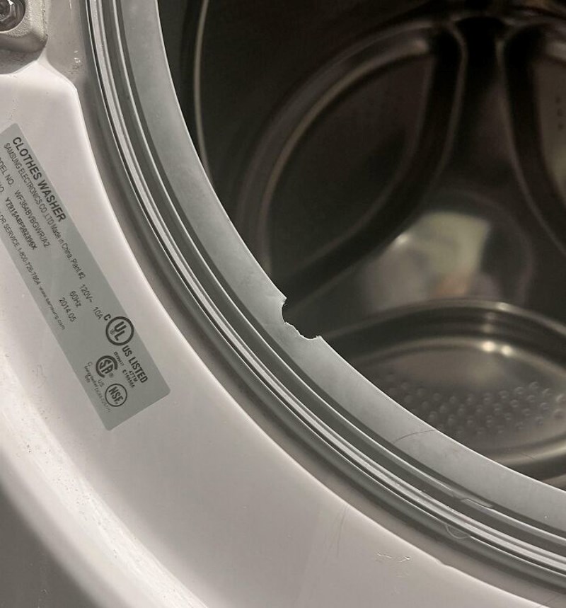 Moj klinac je izgrizao perilicu rublja i sada curi