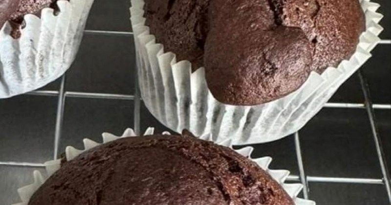 Htjela je iznenaditi muža kolačima, ali su joj ispali malo... nezgodni! Fotka je odmah postala hit!