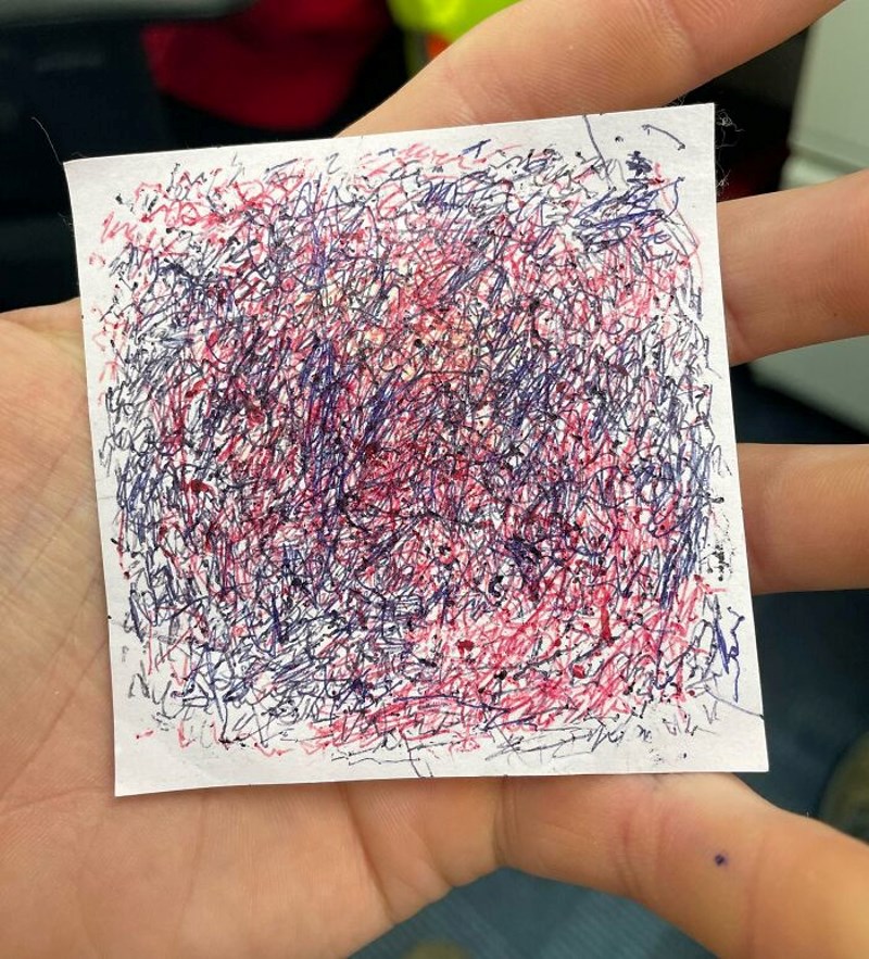 Kolega već dvije godine koristi isti post-it papirić za testiranje kemijskih olovki