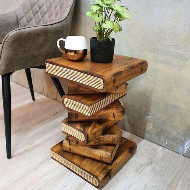Ovo je, zapravo, drveni stol!