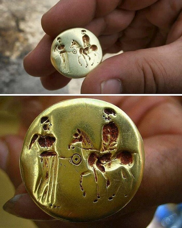 Zlatni prsten iz 4. stoljeća prije Krista pronađen u grobnici tračkog kralja u regiji Yambol, Bugarska