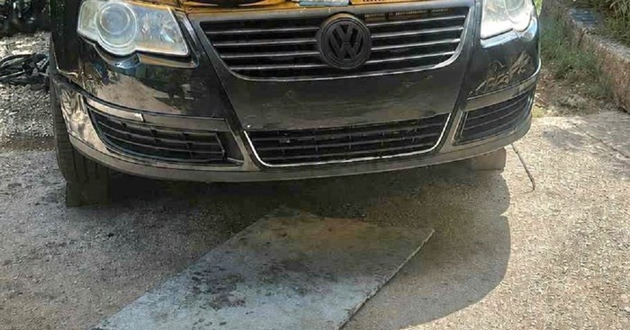 Tip je pripremao auto za tehnički i imao komičnu ideju da mu olakša rad, odmah je postao hit