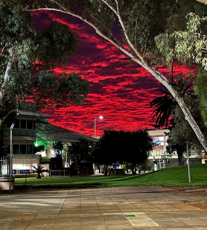 Izlazak sunca u Alice Springsu, Australija