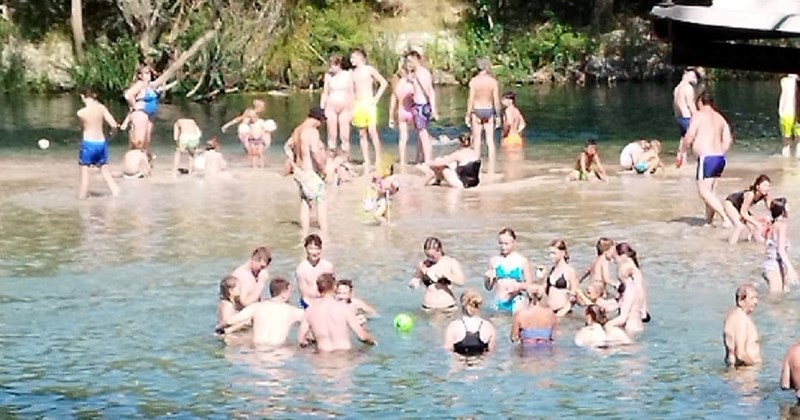 Znak zabrane na jednoj crnogorskoj plaži nasmijao je ekipu na mrežama, prekomičan je