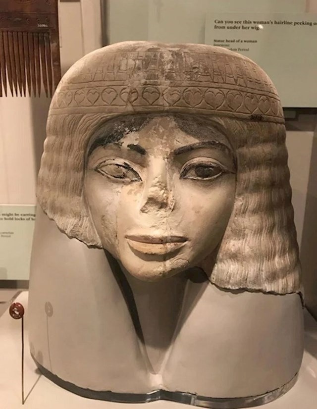 Ova egipatska statua neodoljivo podsjeća na Michaela Jacksona.