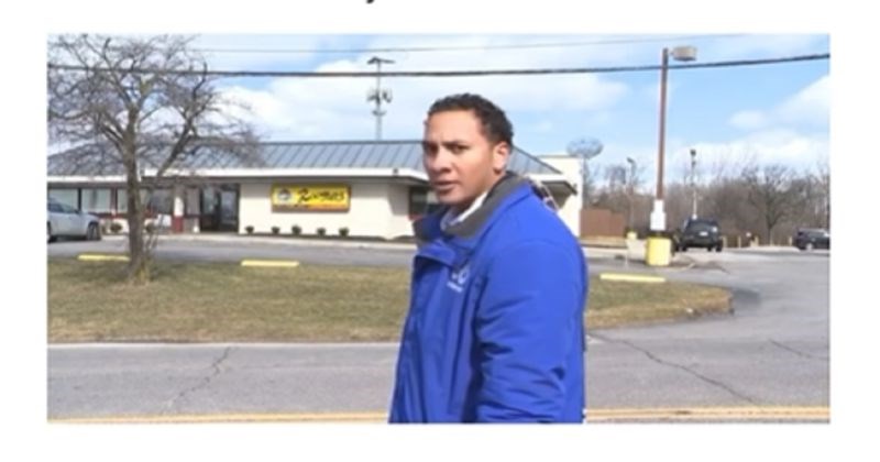 Novinar je snimao reportažu kad mu je u kadar slučajno upala mama, video lajkaju milijuni