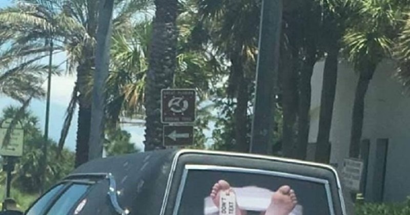 Reklama ovog pogrebnog poduzeća odličan je spoj crnog humora i korisna kampanja, lajkaju je milijuni