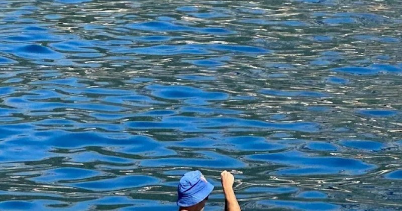 Urnebesna fotka iz Makarske širi se regijom, ovaj tip baš zna kako uživati u životu