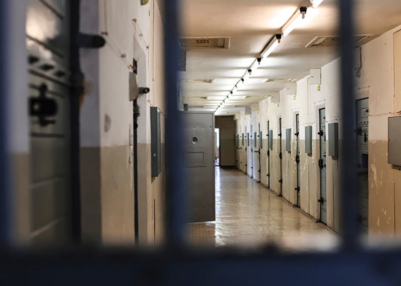 SAD zatvara više građana i po glavi stanovnika i ukupno nego bilo koja druga zemlja.