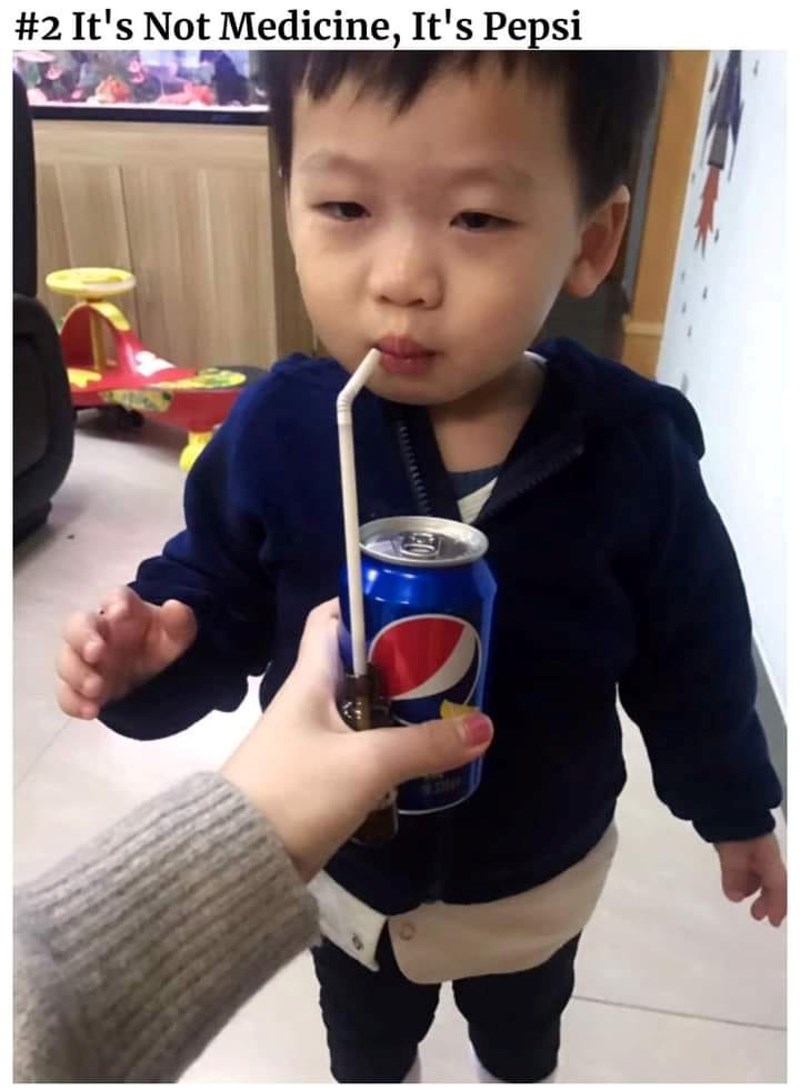 Kako prevariti dijete da popije lijek: