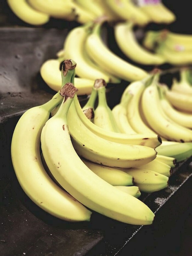 Banane su bobičasto voće (berries), ali jagode (strawberries) nisu pravo bobičasto voće.