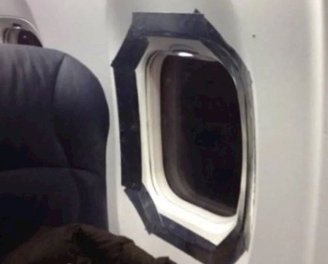 Ionako se bojim letenja, onda još ugledam ovako popravljen prozor u avionu