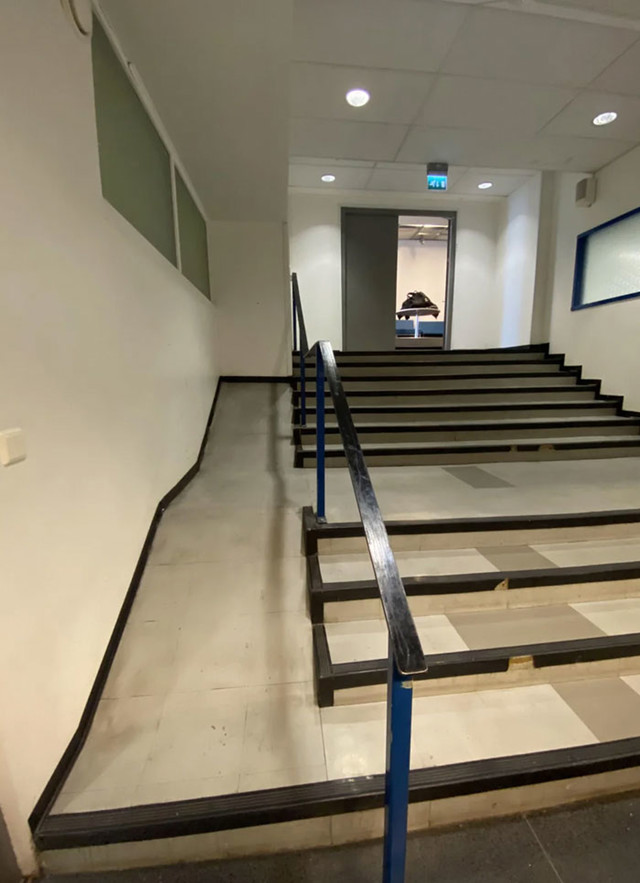 "Pristupačna" rampa u školi