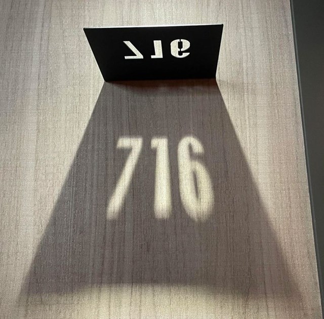 Oznake broja sobe u jednom hotelu