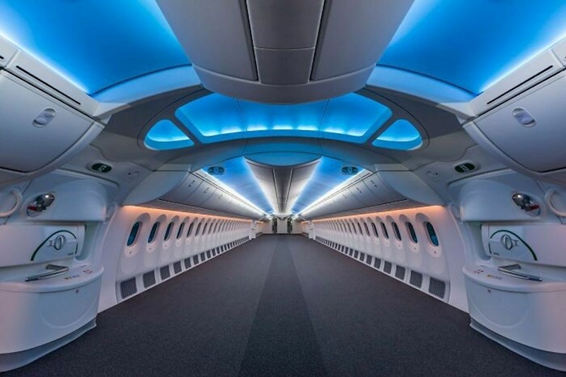 Unutrašnjost praznog Boeinga 787