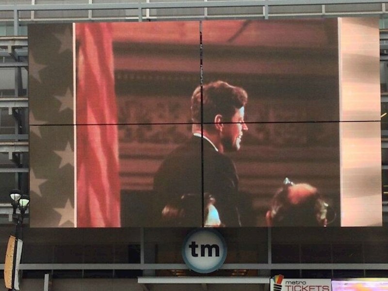 Izgleda kao da je na nišanu