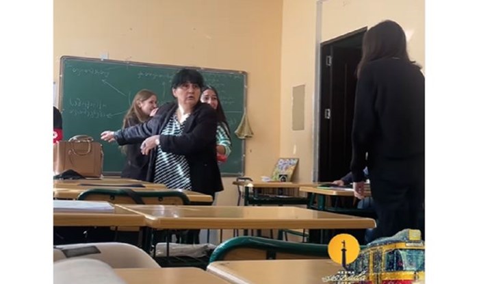 Beogradski učenici priredili su nastavnici šokantnu scenu, ono što je uslijedilo rastopilo je regiju