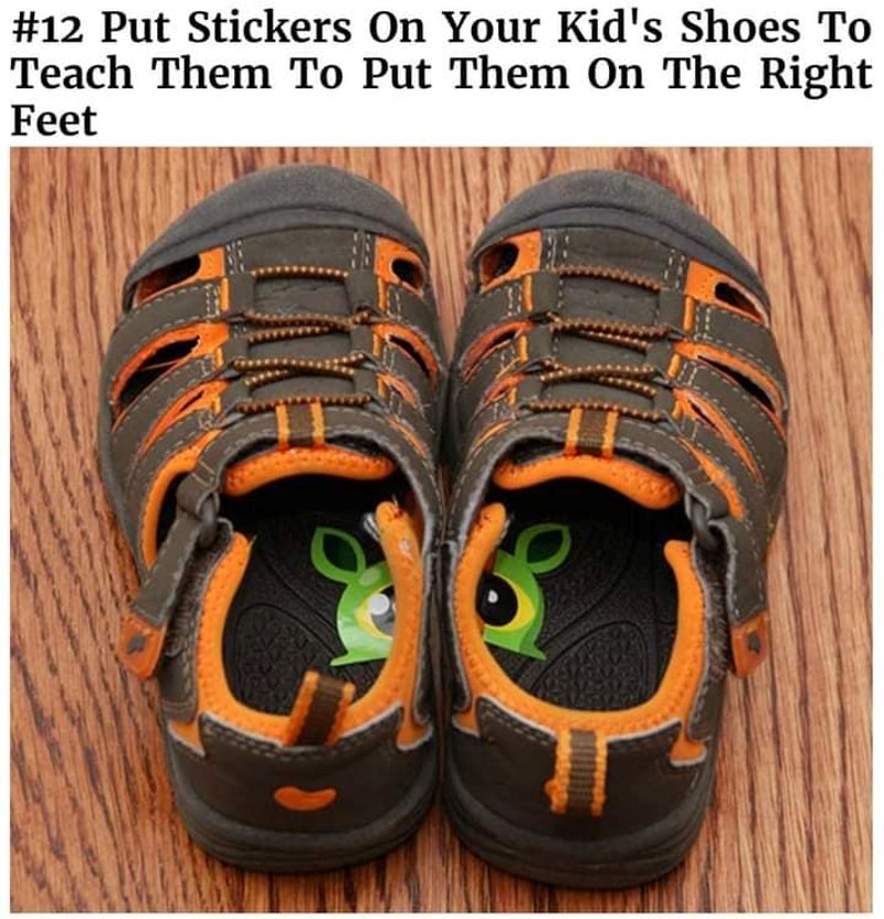 Nalijepite naljepnice s unutarnje strane cipela, kako bi dijete znalo što ide na lijevu, a što na desnu nogu