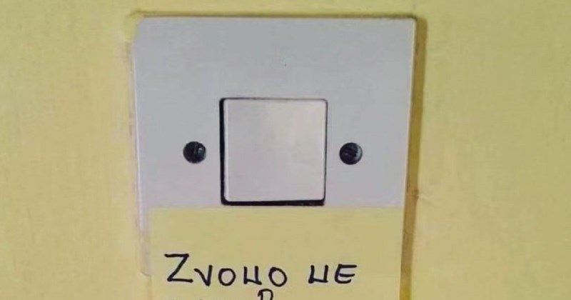 Tip je stavio obavijest na zvono da ne radi, fotka je hit zbog daljnjih uputa kako ipak pozvoniti