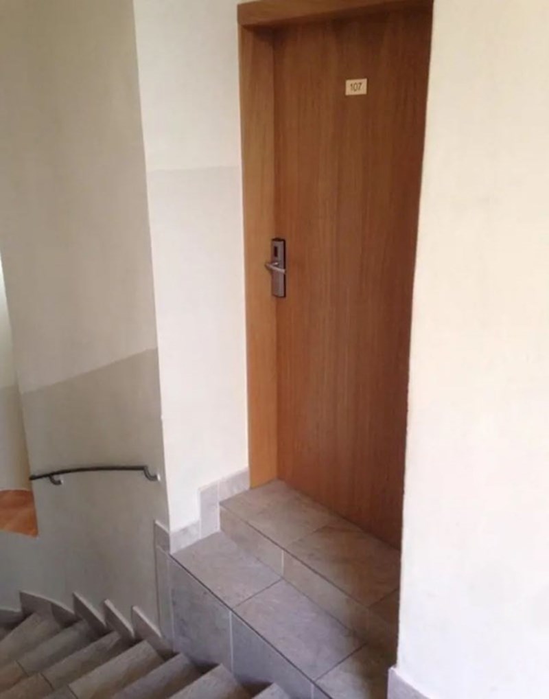 Bit će veselo kada mi žena u štiklama bude izlazila iz sobe