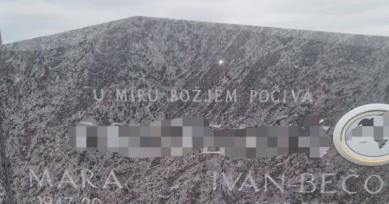 Pjesma na nadgrobnom spomeniku ovog čovjeka munjevito se širi regijom, pogledajte što je ugravirao