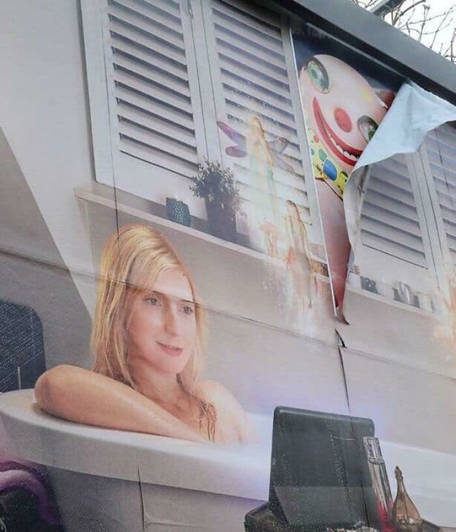 9. Plakat se pokidao i otkrio reklamu ispod