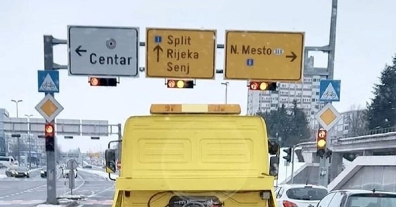 Simpatičan prizor iz prometa nasmijao je ekipu na Fejsu, odmah će vam biti jasno zašto