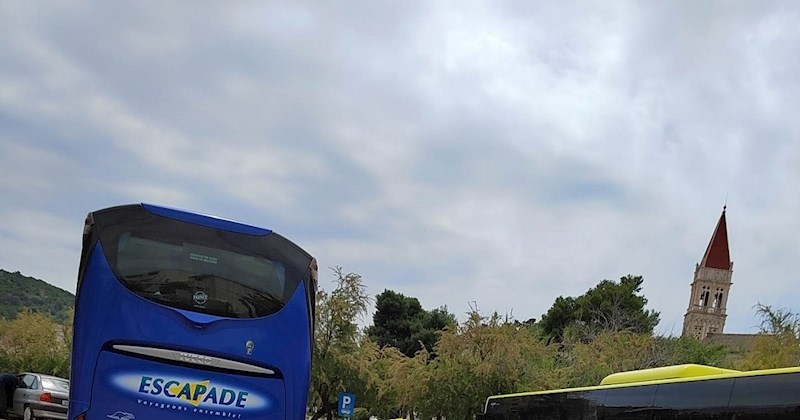 Prizor s autobusnog kolodvora u Trogiru momentalno će vas iživcirati, pa ovo je baš bezobrazluk