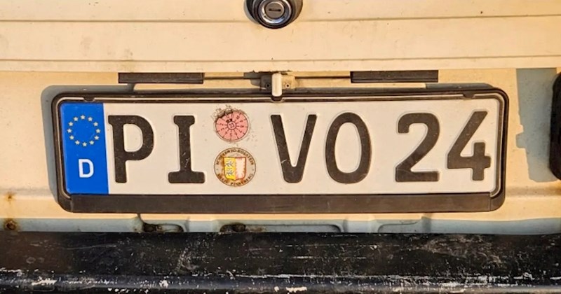 Ovo su najsmješnije registracije fotkane ovog ljeta na našim cestama, ima baš legendarnih primjera