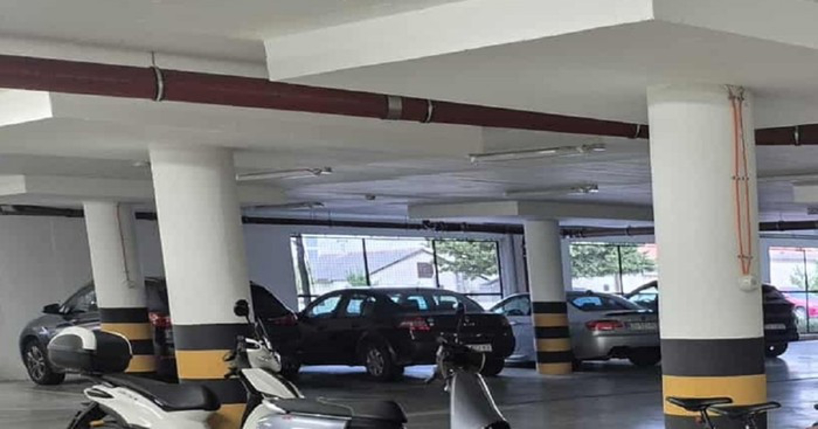 U garaži jedne zadarske zgrade stanar je parkirao urnebesno "vozilo", morate vidjeti ovaj hit