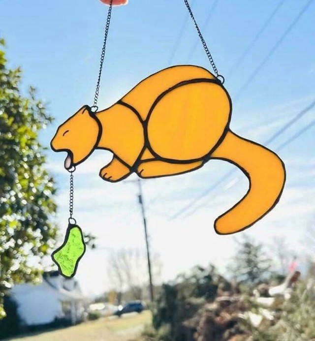 Mačka od vitraja