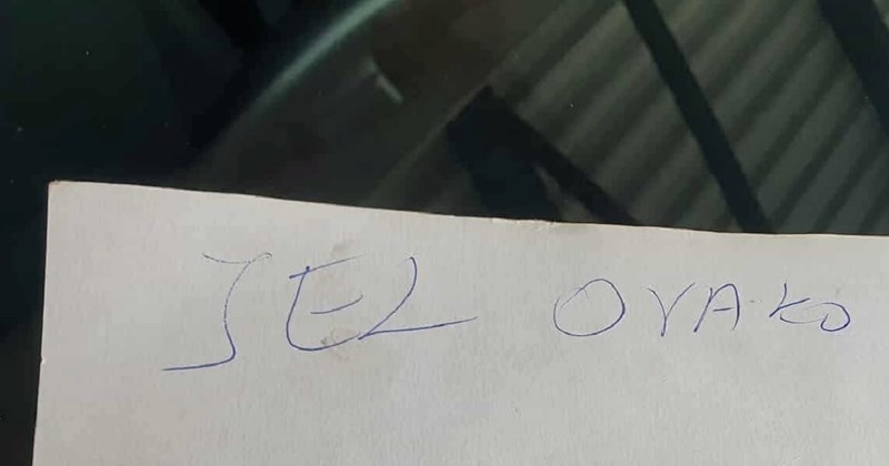 Poruka na autu u Dalmaciji dijeli se Fejsom, problemima s parkingom ne nazire se kraj